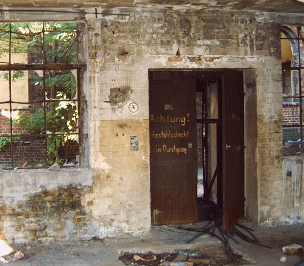  Freight Elevator Doors 